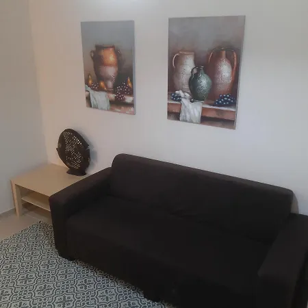 3 Stairs Only To Cozy Flat On Hillel St Apartment Haifa Exterior photo